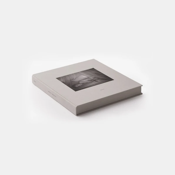Phaidon - Kate by Mario Sorrenti | Gessato Design Store