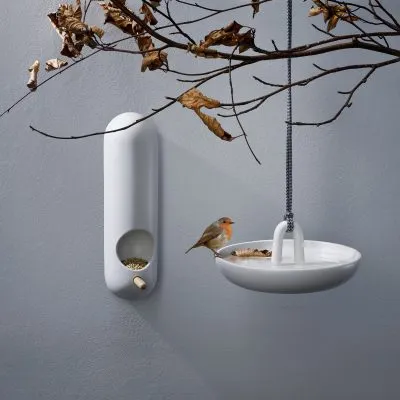 wall-mounted-bird-feeder-tube-5