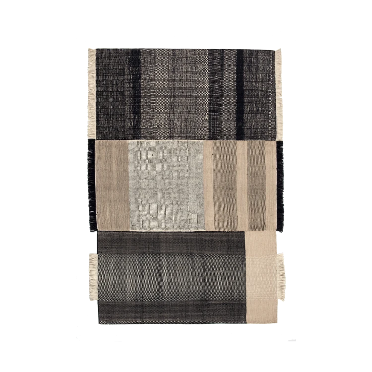 tres-black-1A