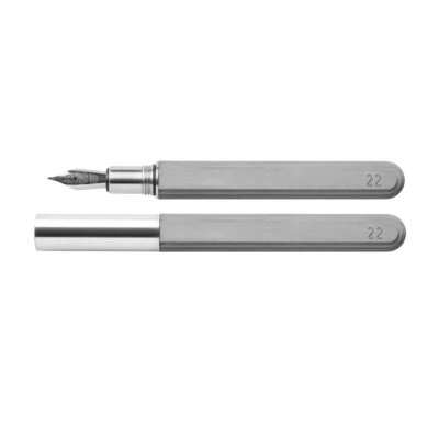 concrete-fountain-pen-2