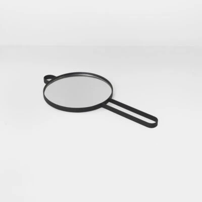poise-hand-mirror-black-1