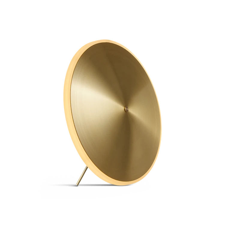 graypants-chrona-table-lamp-brass-1