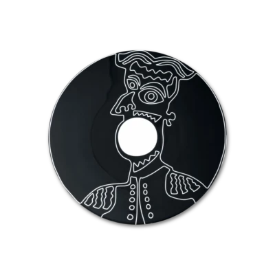 opinion-black-charger-plate