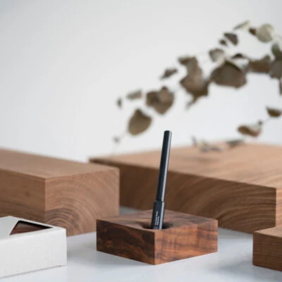 walnut-pen-holder-gessato-3