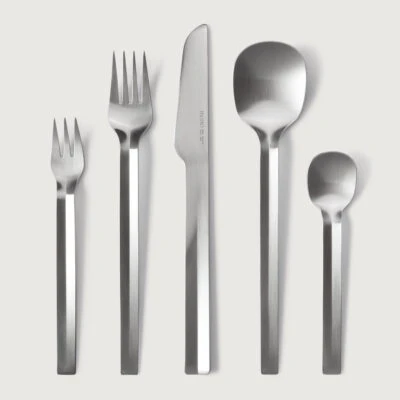 mono-v-flatware-5-pcs-1