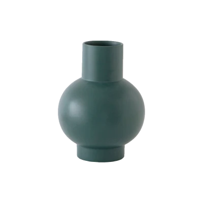 Raawii Strøm Vase, Green Gables - Gessato Design Store
