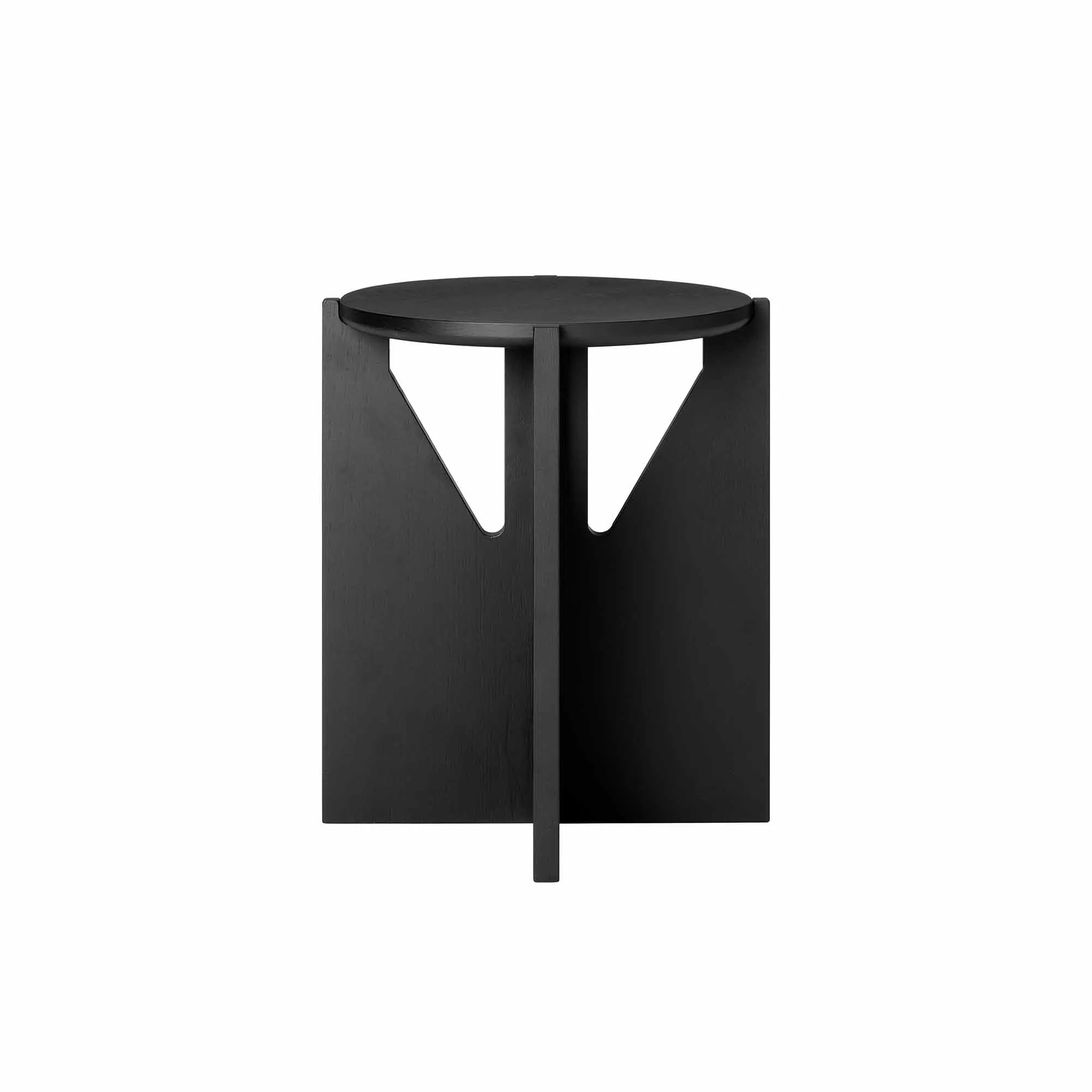  Black lacquered oak