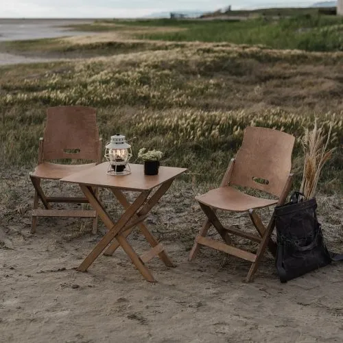 Ridgetop Wood Table and Folding Chair Set - Gessato Design Store