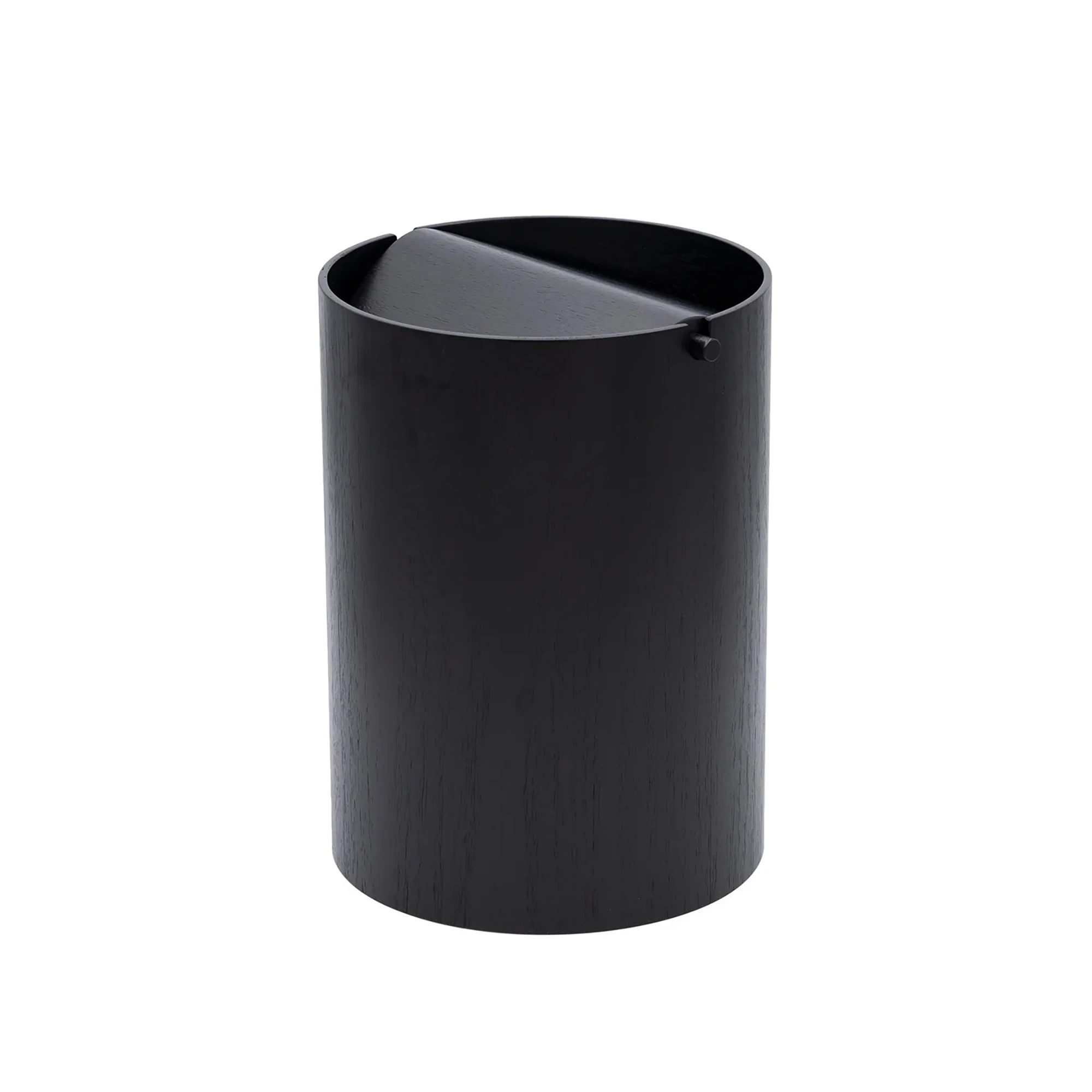  Black ash, Medium