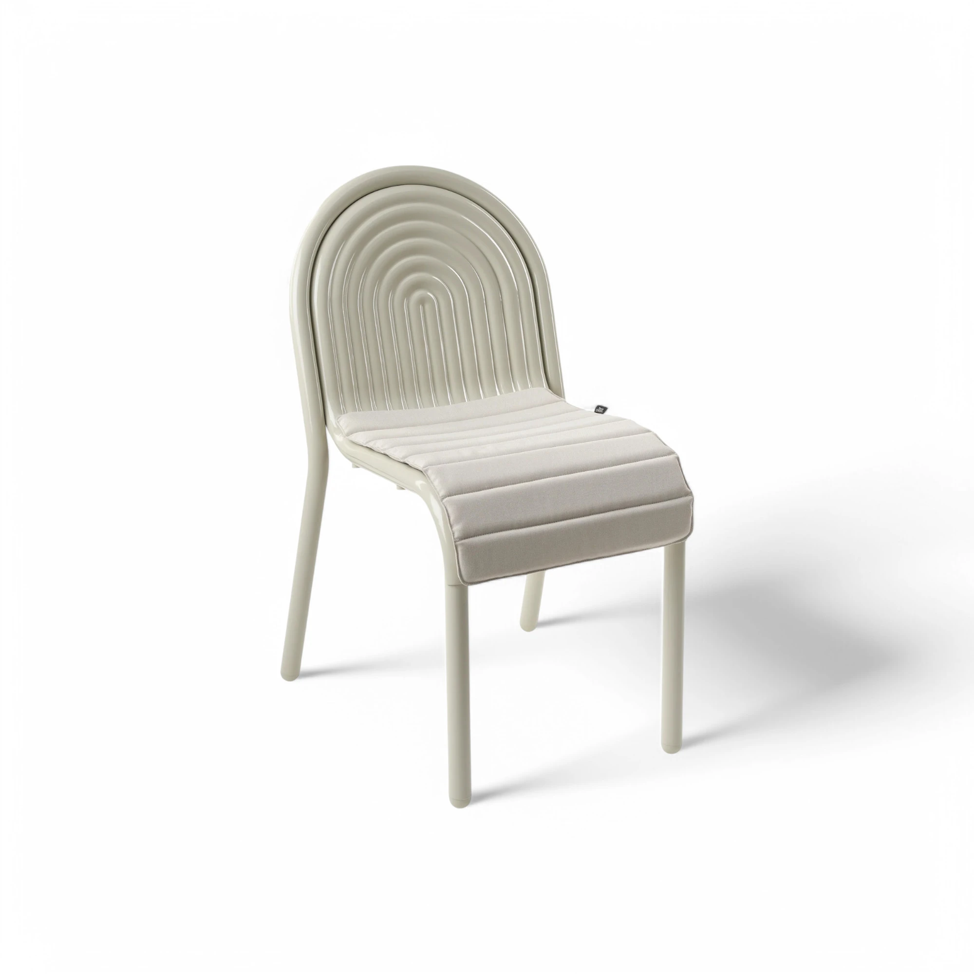  Putty, With cushion