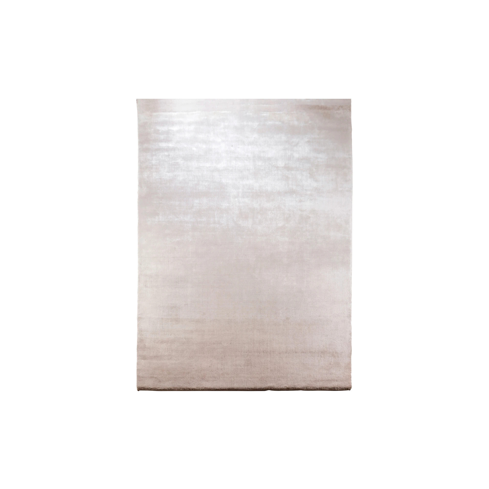  Rose dust, Small