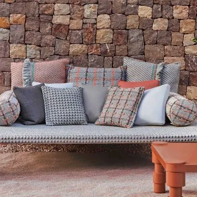 garden-layers-small-outdoor-cushion-checks-gessato-2