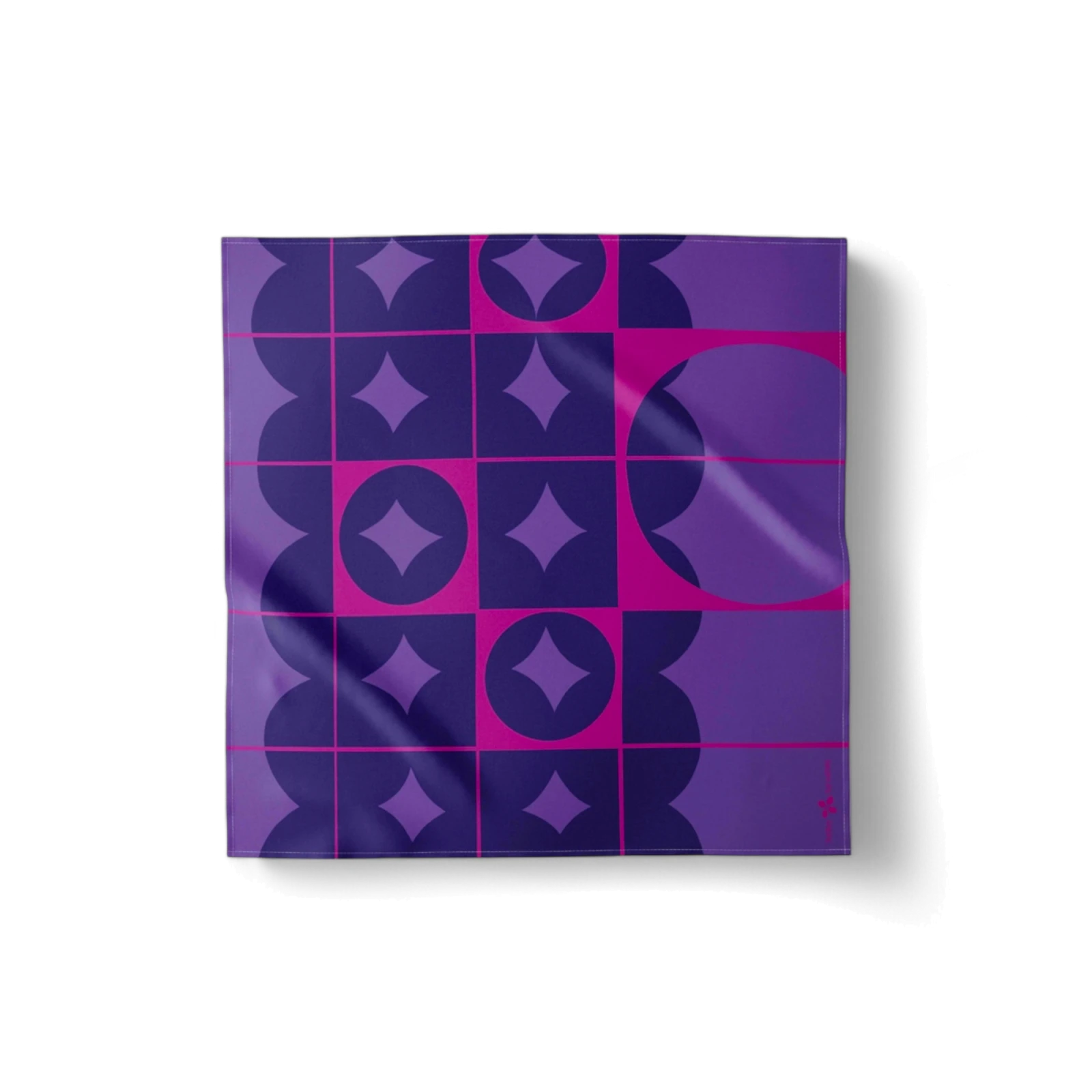 infinite-shippo-furoshiki-gessato-1