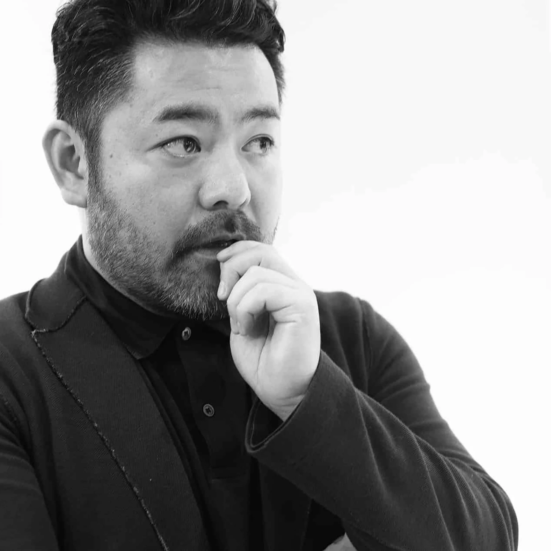 Kensaku Oshiro
