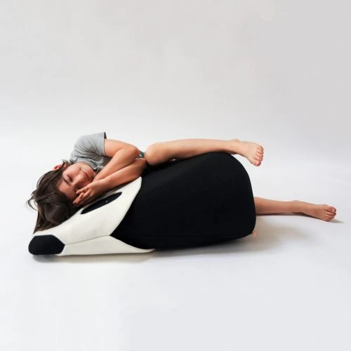 panda-cushion-3