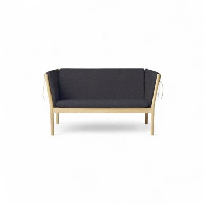 j148-2-seater-sofa-gessato-29