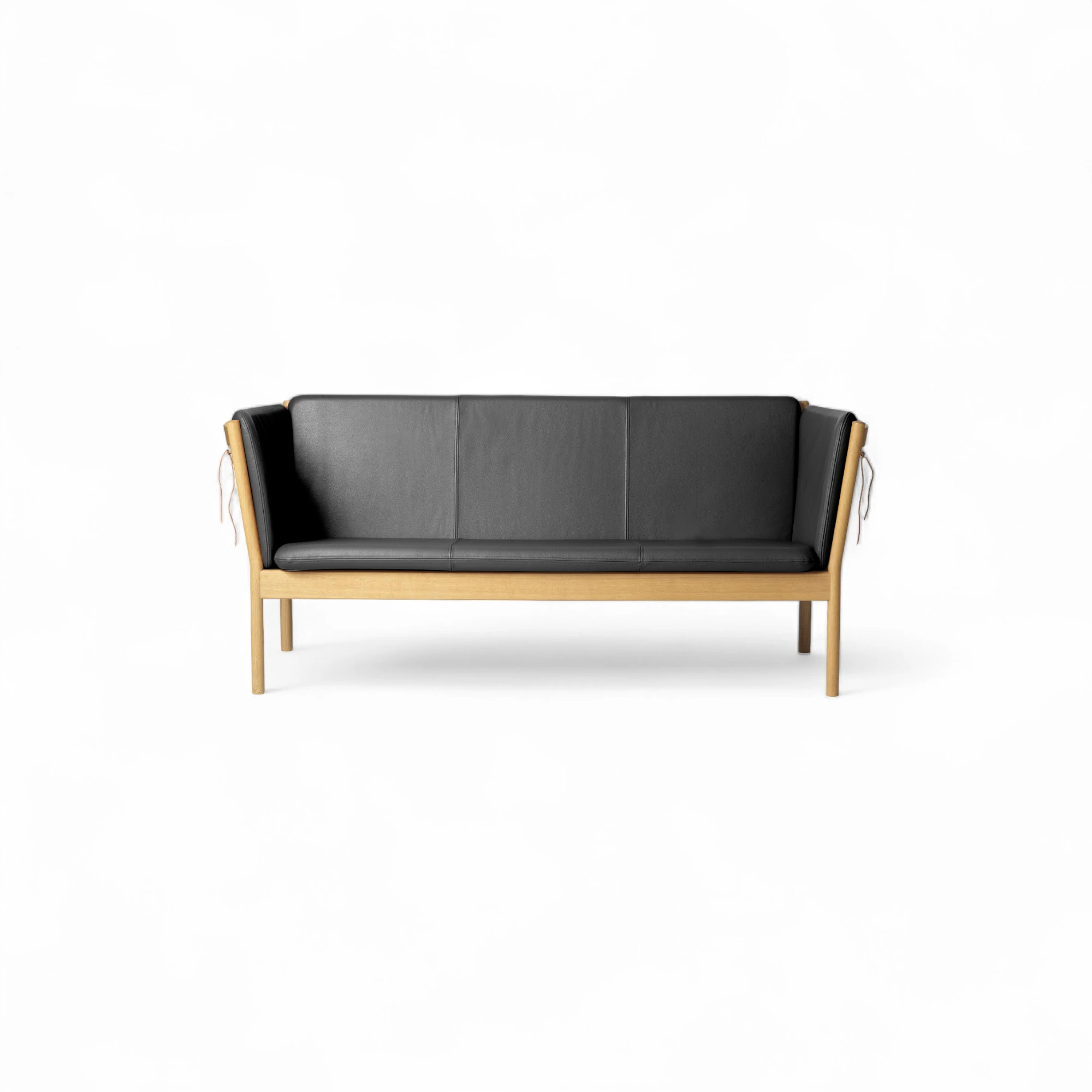  Oak - black leather