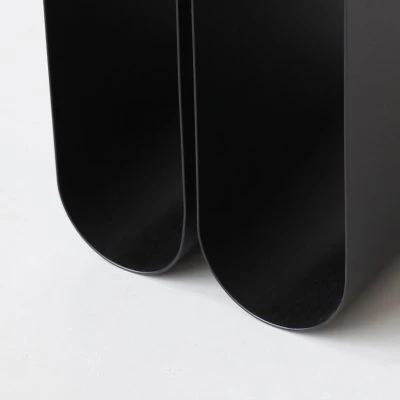 kiristina-dam-curved-side-table-gessato-11
