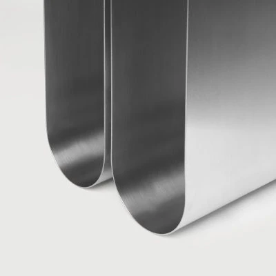 kiristina-dam-curved-side-table-gessato-5
