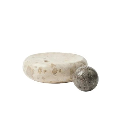 kristina-dam-coherent-candle-sculpture-gessato-2