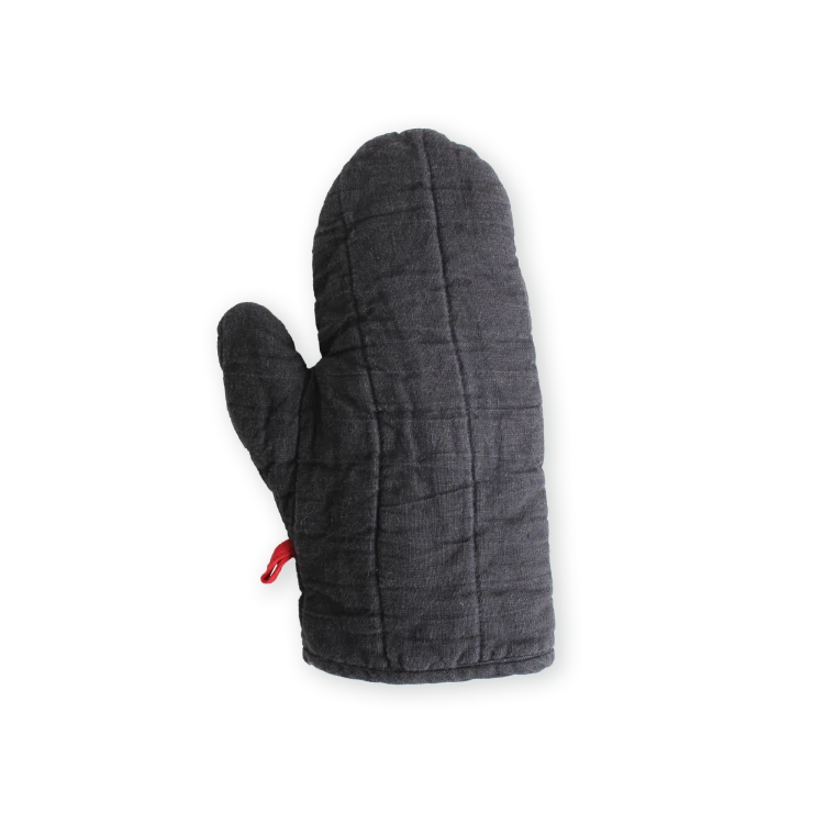 manon-mitten-noir