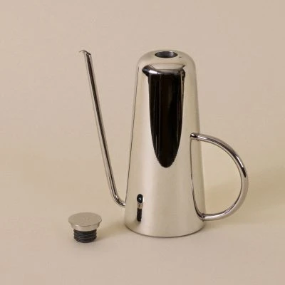 dripless-oil-can-3