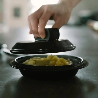 skillet-plate-and-self-pot-22