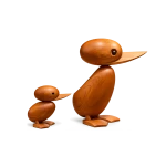 architectmade-giant-duck-duckling-teak-sculptures-set-of-2-gessato-1
